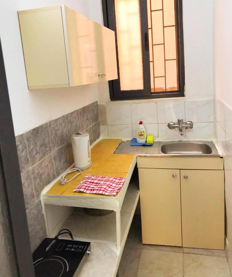 Vila Aliaj Luxury Apartment With 2 Rooms With Private Wonderful Terrace Дуррес Экстерьер фото