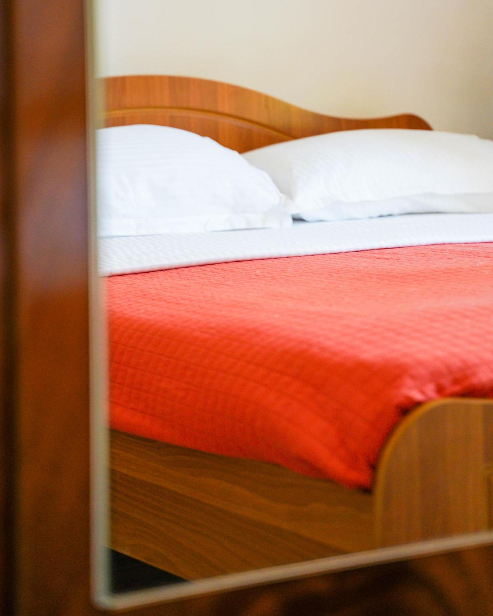 Vila Aliaj Luxury Apartment With 2 Rooms With Private Wonderful Terrace Дуррес Экстерьер фото
