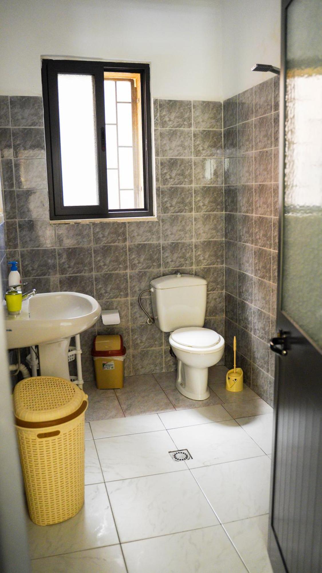 Vila Aliaj Luxury Apartment With 2 Rooms With Private Wonderful Terrace Дуррес Экстерьер фото